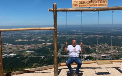 Há um novo baloiço panorâmico para descobrir em Serro Ventoso