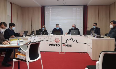 Câmara de Porto de Mós pondera reforçar contratos interadministrativos