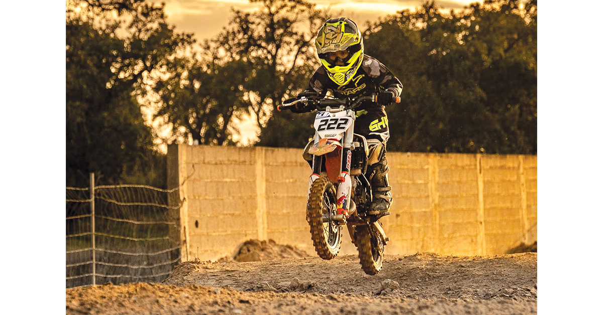 Com 6 anos, Edgar Póvoa participa no Campeonato Nacional de Motocross