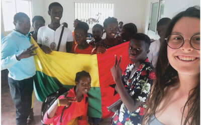 Maria Ricardina Vieira: “Na Guiné-Bissau pode faltar muita coisa mas não falta a felicidade das crianças”