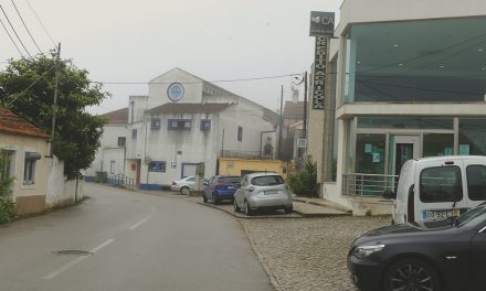Fibra ótica prometida para mais 2 500 casas no concelho de Porto de Mós