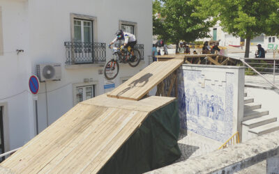 Bicicletas animam centro histórico de Porto de Mós