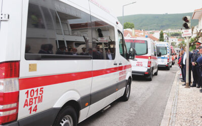 Salários pagos a bombeiros profissionais não estão a atrair pessoal