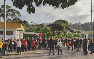 “O ensino público não pode acabar”