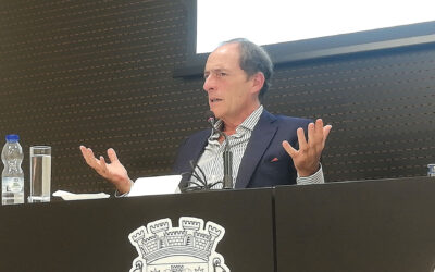 “Ter muitos ‘likes’ não equivale a governar bem”