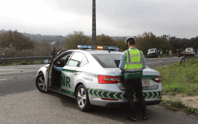 Acidente mortal obriga a corte do IC2 nas Pedreiras