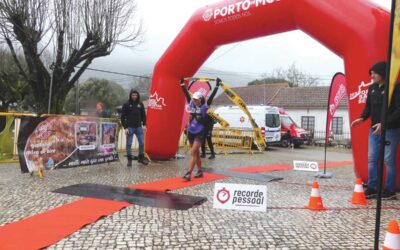 Carnaval molhado, trail abençoado: 600 atletas em Alvados para o Castelejo