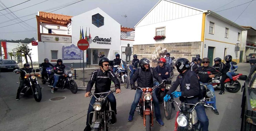 Grupo motard destina lucros de convívio a parque infantil no CPAJ