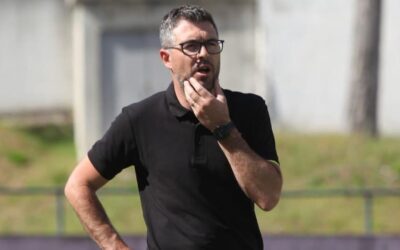 Mau arranque do Alqueidão da Serra dita saída de Carlos Ribeiro