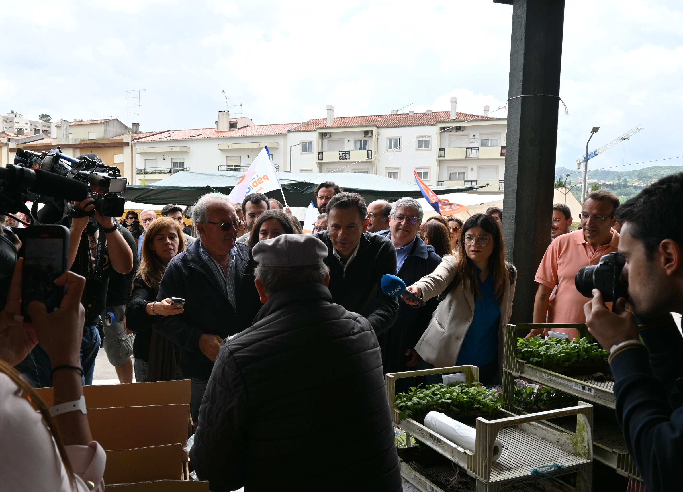 Bipartidarismo quebra com vitória da AD e empate do Chega com o PS