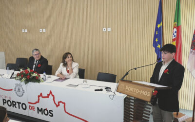 Autarcas alertam para perigos do populismo e da intolerância