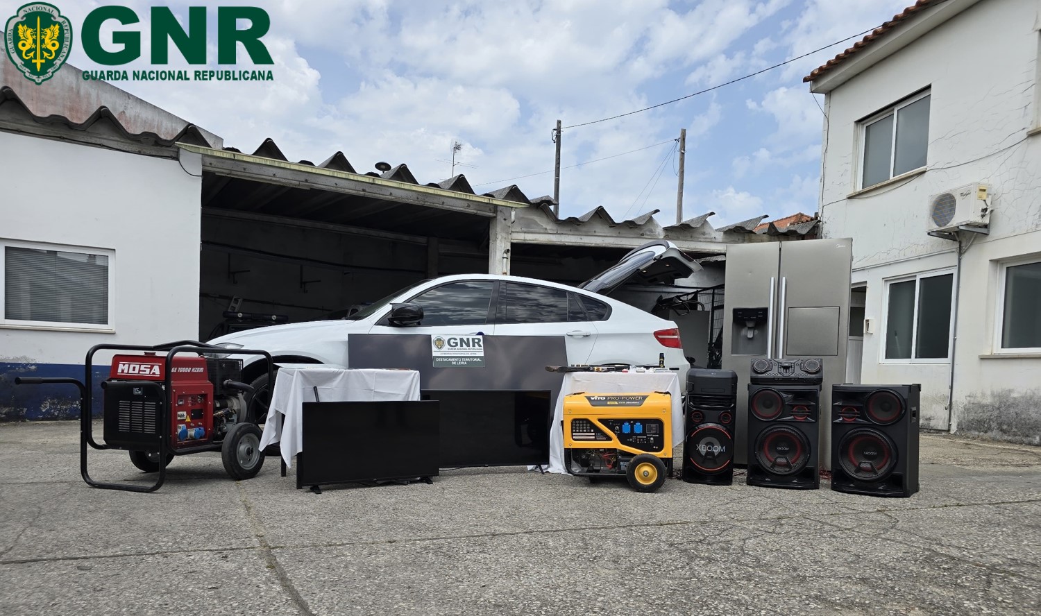 Onze detidos por tráfico com mais de 390 doses de cocaína