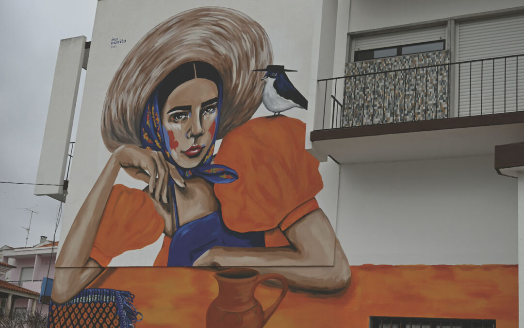 Porto de Mós homenageia a Mulher com três murais