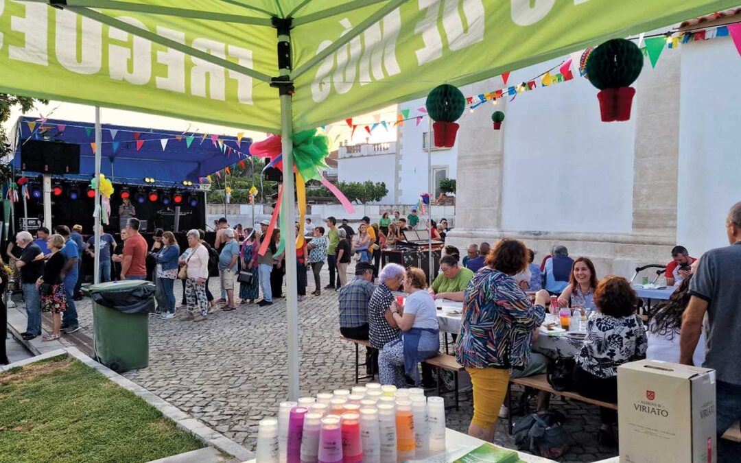 Sardinhada volta a atrair centenas ao São João