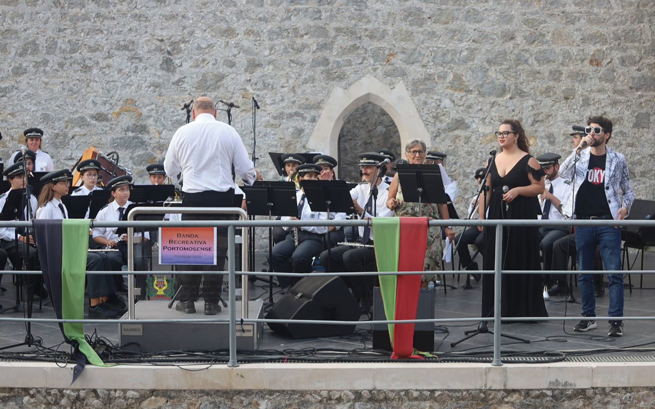 “MusicaMós” vence e convence à primeira
