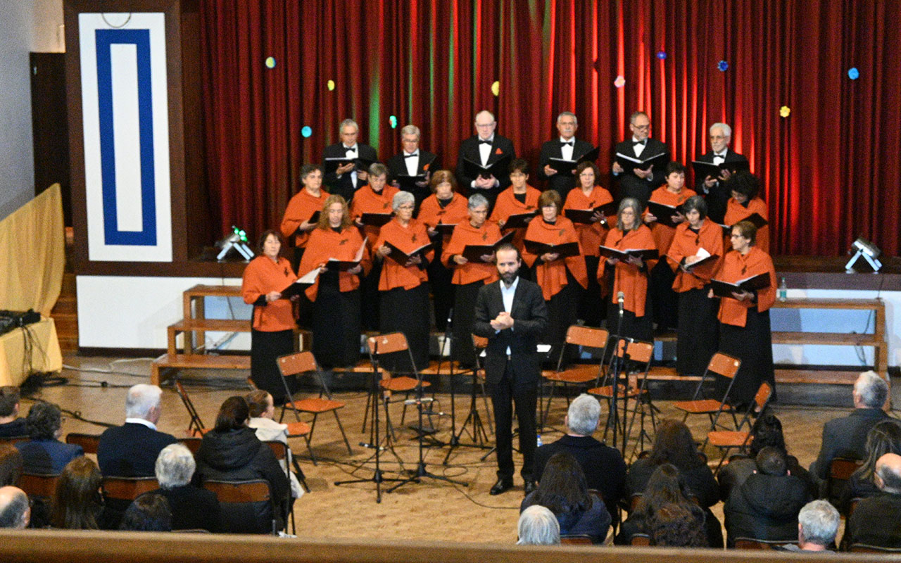 Coral Calçada Romana à procura de novas vozes