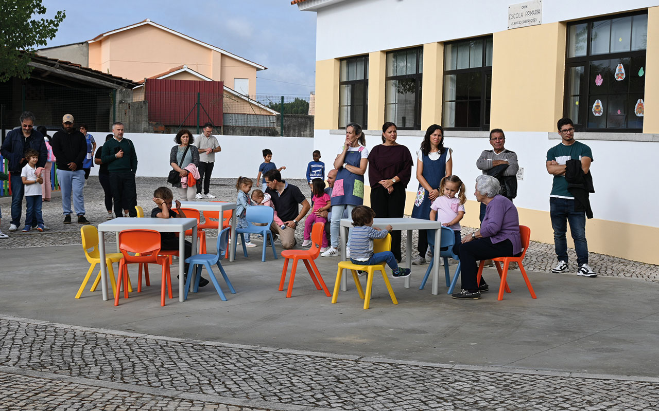 Escola do Tojal reabre portas e volta à sua função original