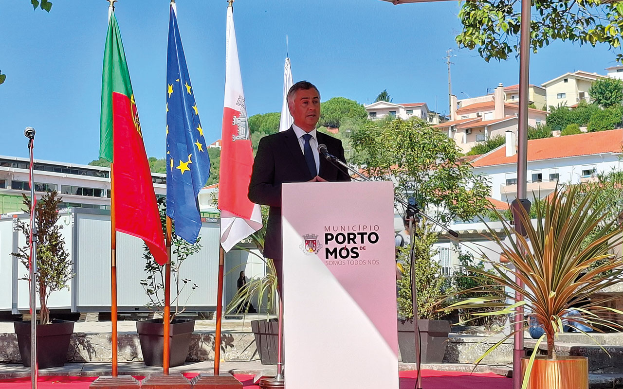 Professores de Educação Física pedem “condições de trabalho dignas” a ministro da Educação