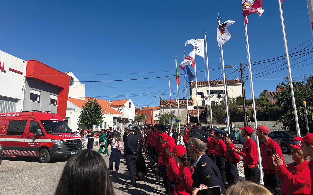 Bombeiros Voluntários do Juncal comemoram quatro décadas de história