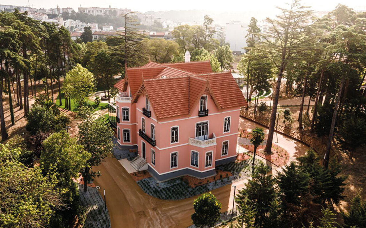 Villa Portela em Leiria acolhe exposição em parceria com a Fundação Serralves