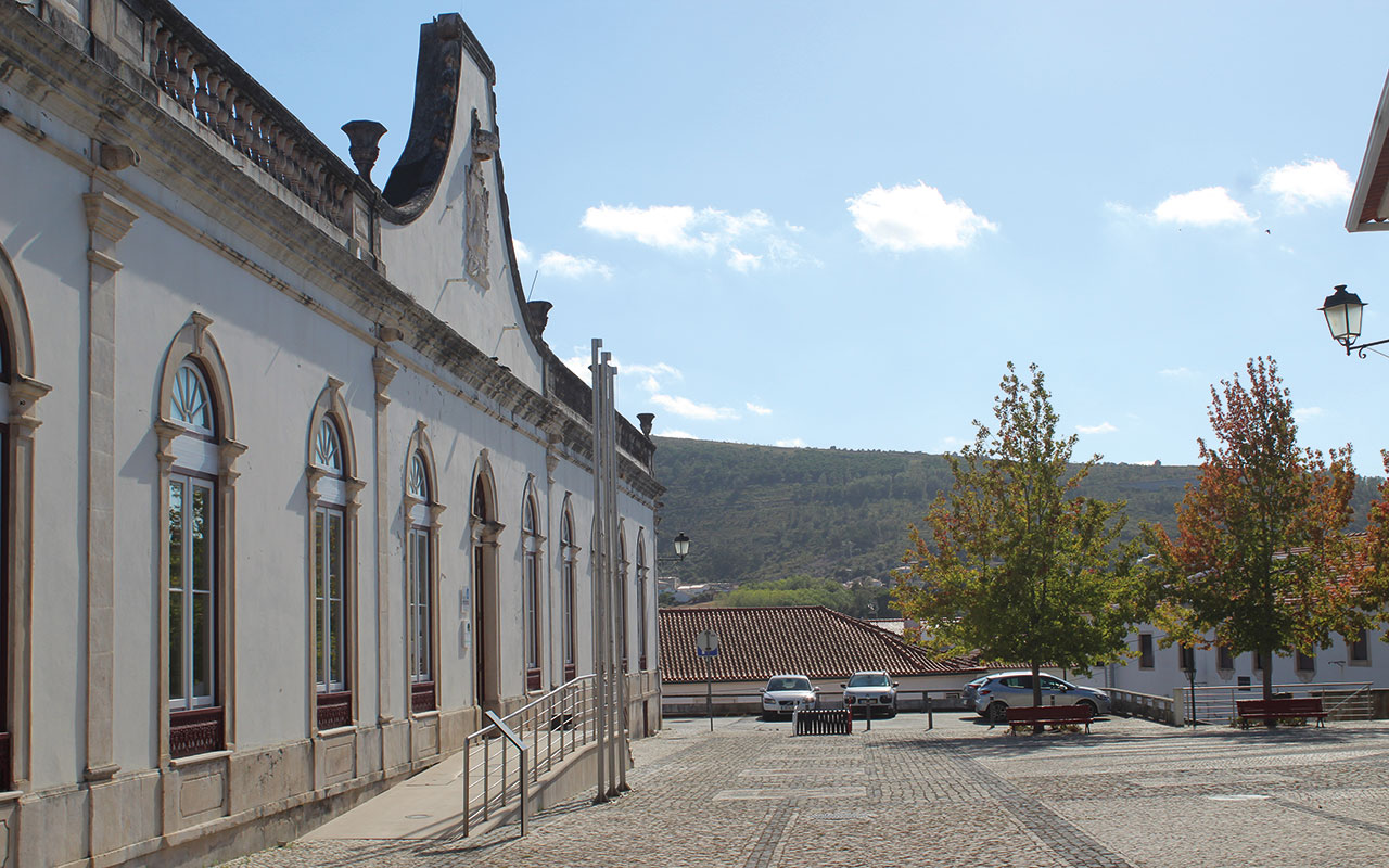 Município de Porto de Mós é o 7.º do país com maior equilíbrio orçamental