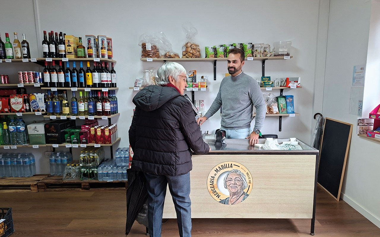 Economia | Empresários defendem maior suporte do Estado às pequenas e médias empresas