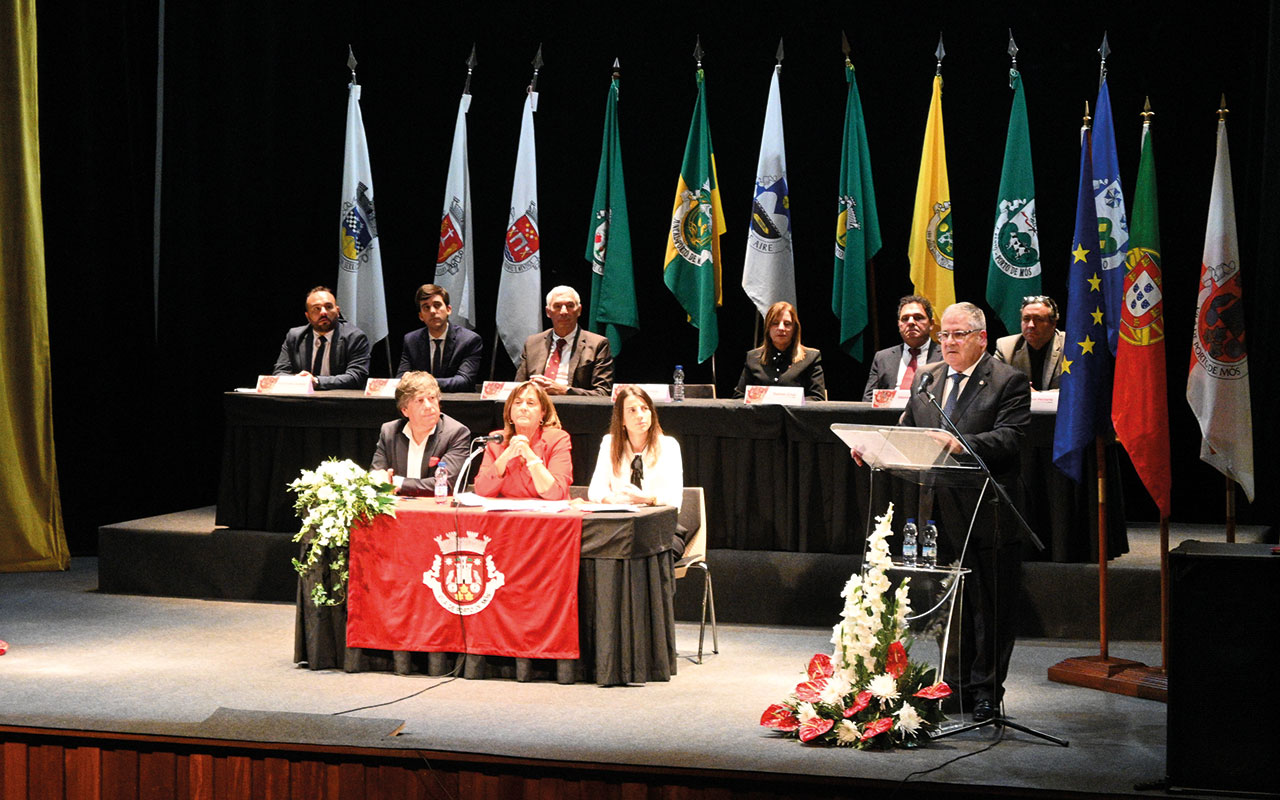 Já tomaram posse os novos elementos da Assembleia e da Câmara Municipal