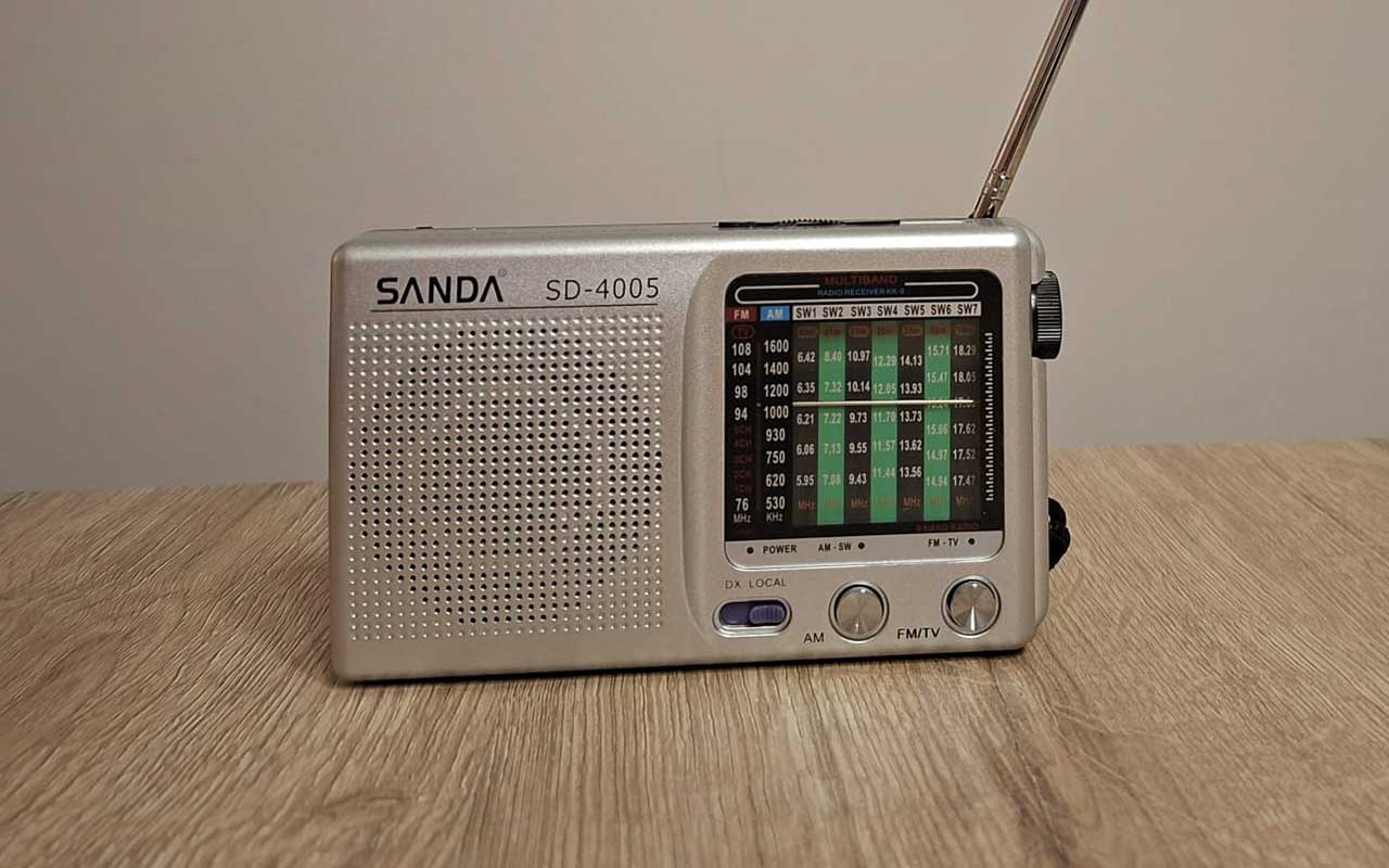 Freguesia de Porto de Mós já entregou “cerca de 700 rádios” dos 1 500 comprados