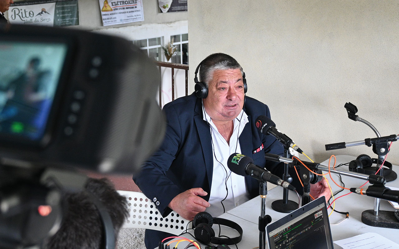 Gentes e Lugares: Festa da Pascoela em Honra de São Bento | Presidente da Junta de são bento realça união em torno da festa da Pascoela