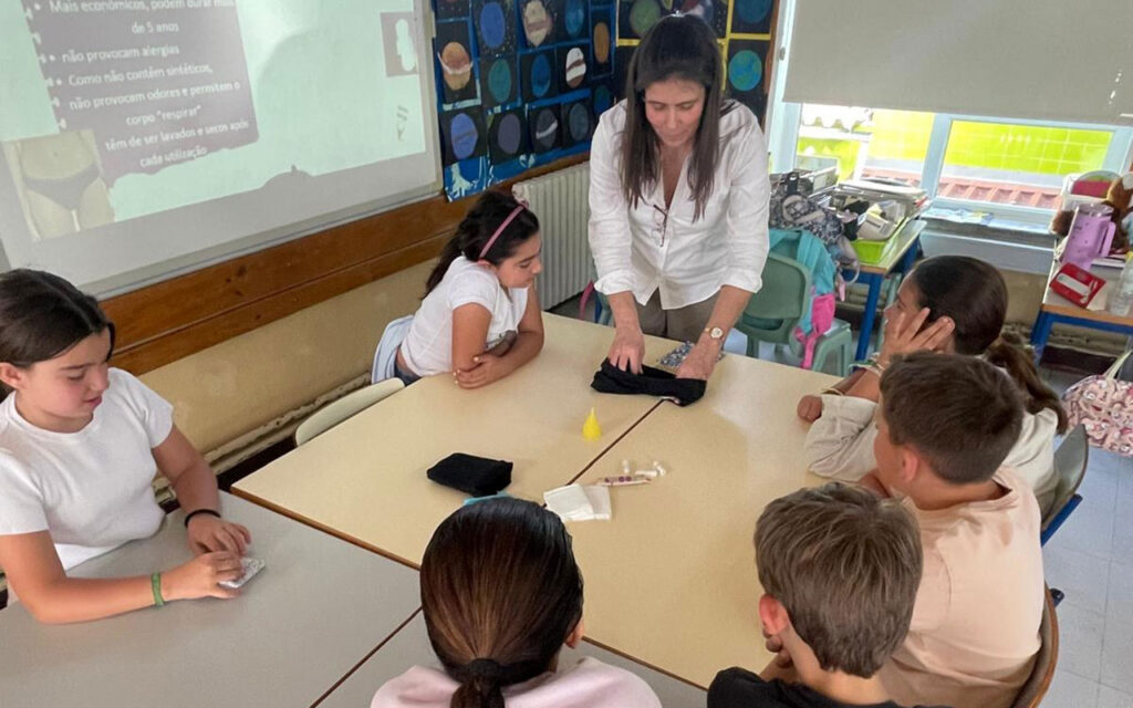 Workshop pros e contras dos absorventes menstruais Semana da Saude e Bem Estar 2026 DR | Jornal O Portomosense