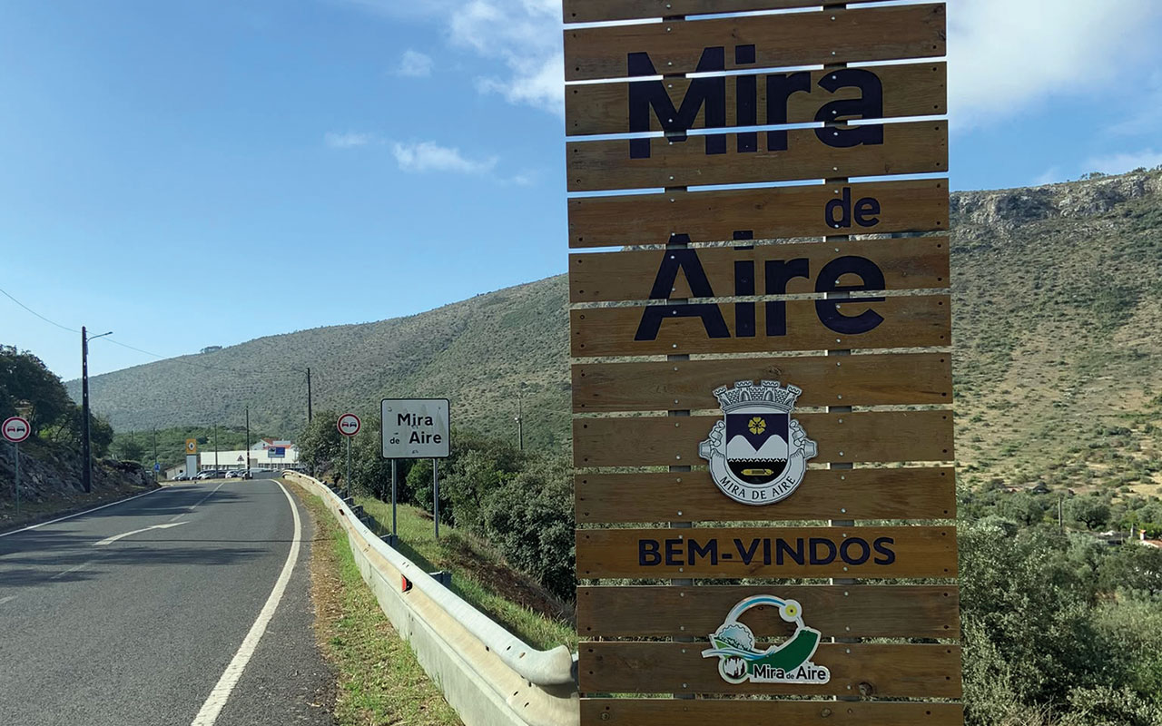 Mira-de-Aire-Placa-de-bem-vindo_Vera-Susano