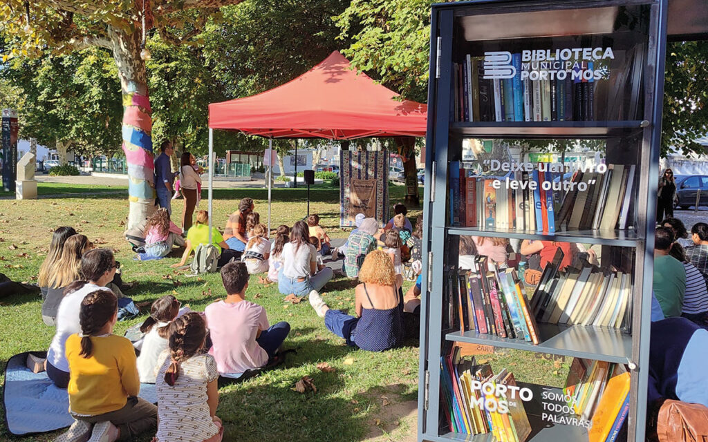 Biblioteca de Rua Porto de Mos Jessica Sa | Jornal O Portomosense
